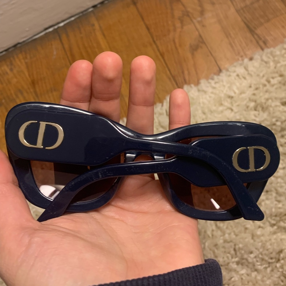 Dark Blue Dior women’s sunglasses CD